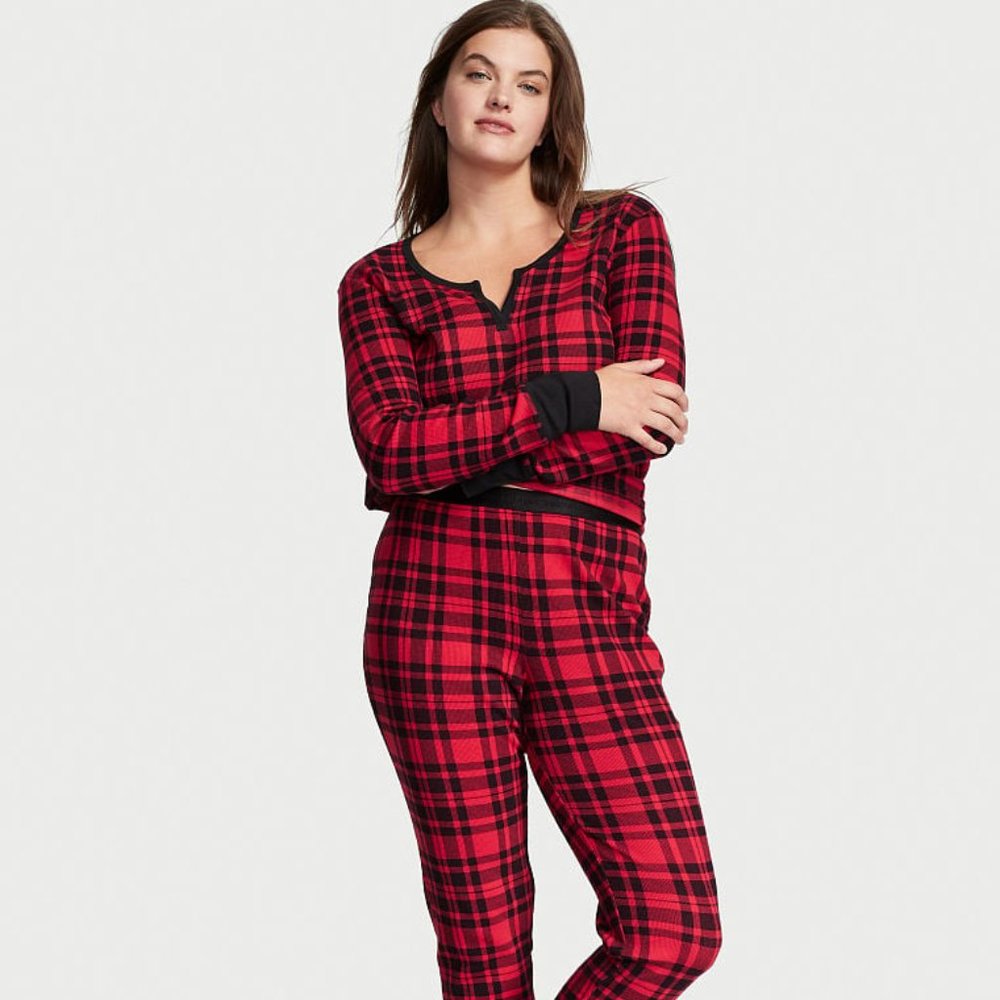 Victoria’s Secret Soft Comfort Thermal Pajamas Sz 2XL [XXL] Christmas Red Pj ♥️